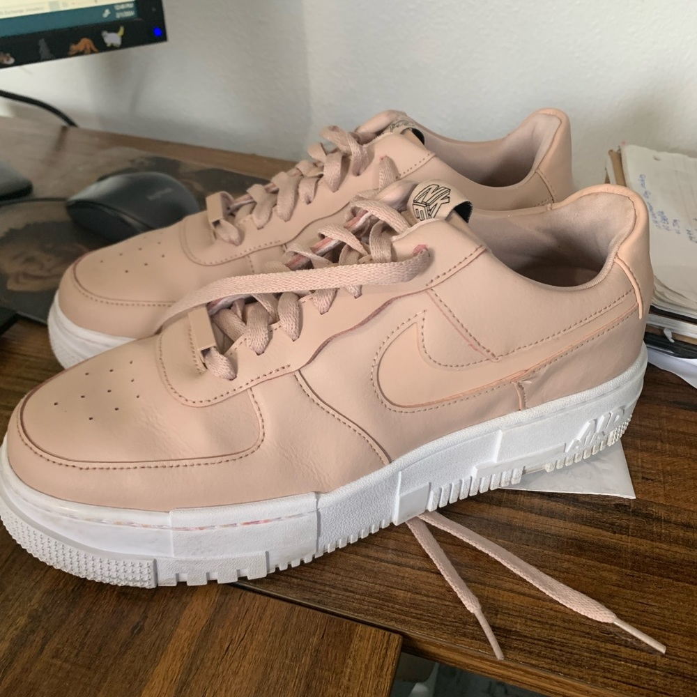 Nike Air Force One Platform Pink Blush Color Women's 11